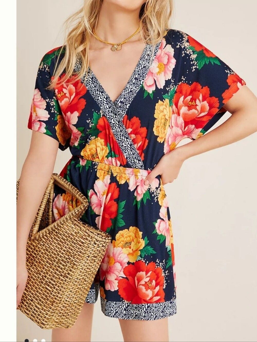 Farm Rio Xs Anthropologie Floral Romper Red & Yellow Accents Shorts Vneck